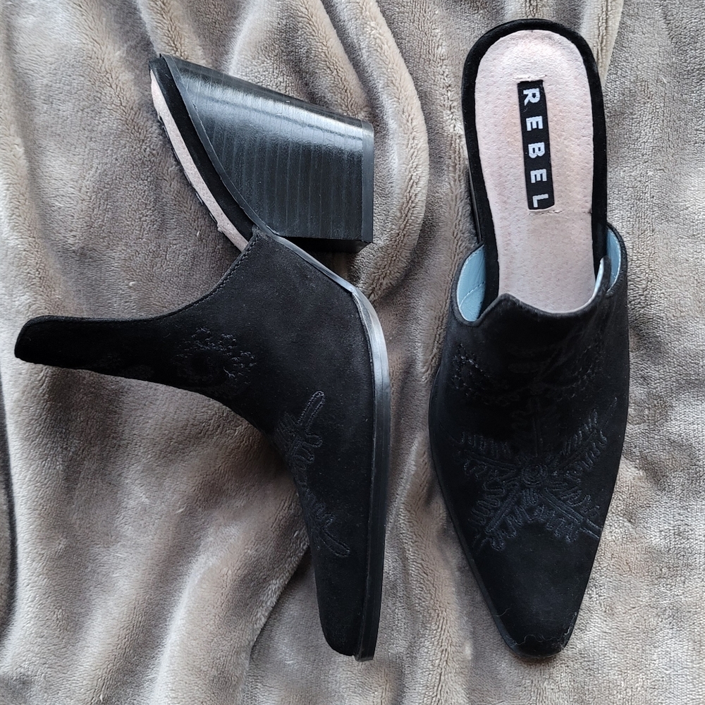 Rebel "Ava" Black Embroidered Rhythm & Blues Suede Mule, Sz 7.5